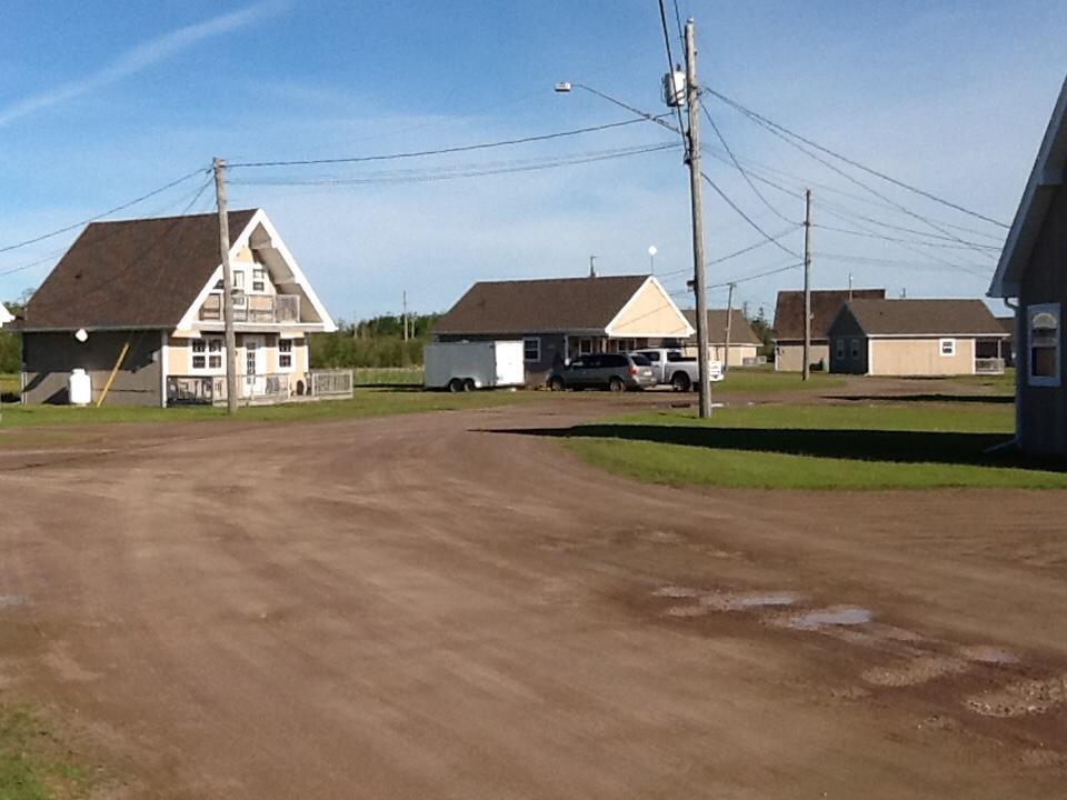 Seaside Chalet,Aboiteau Beach Cottage Rentals,Cap Pele Exterior photo